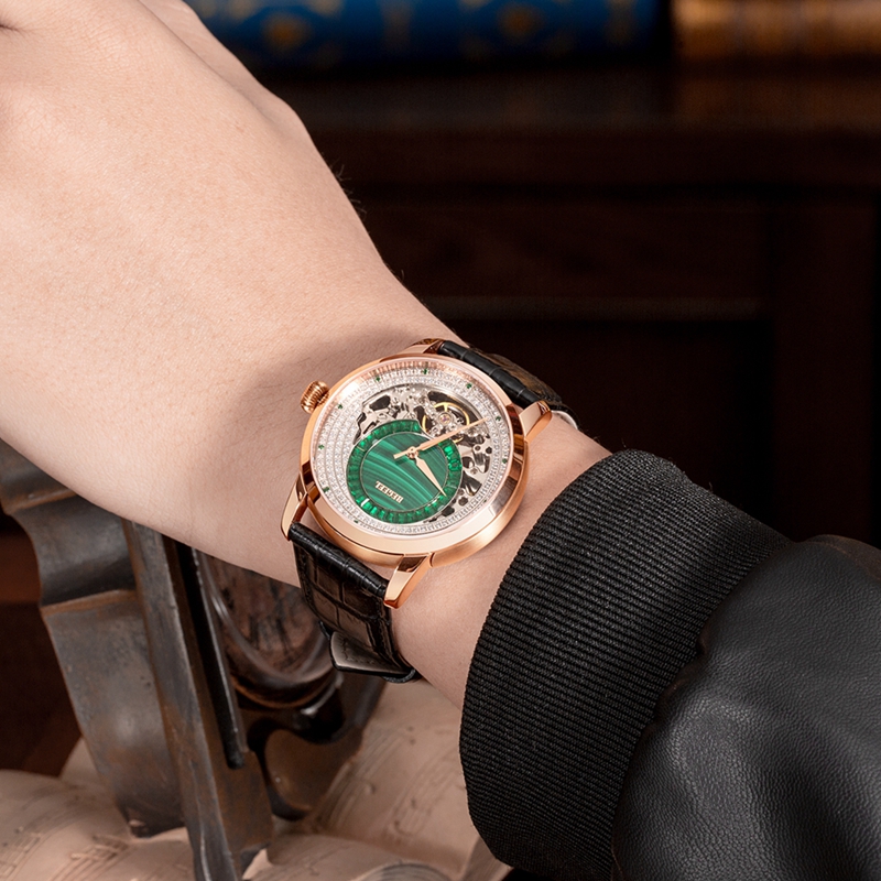 自動機(jī)械機(jī)芯和機(jī)械機(jī)芯的區(qū)別