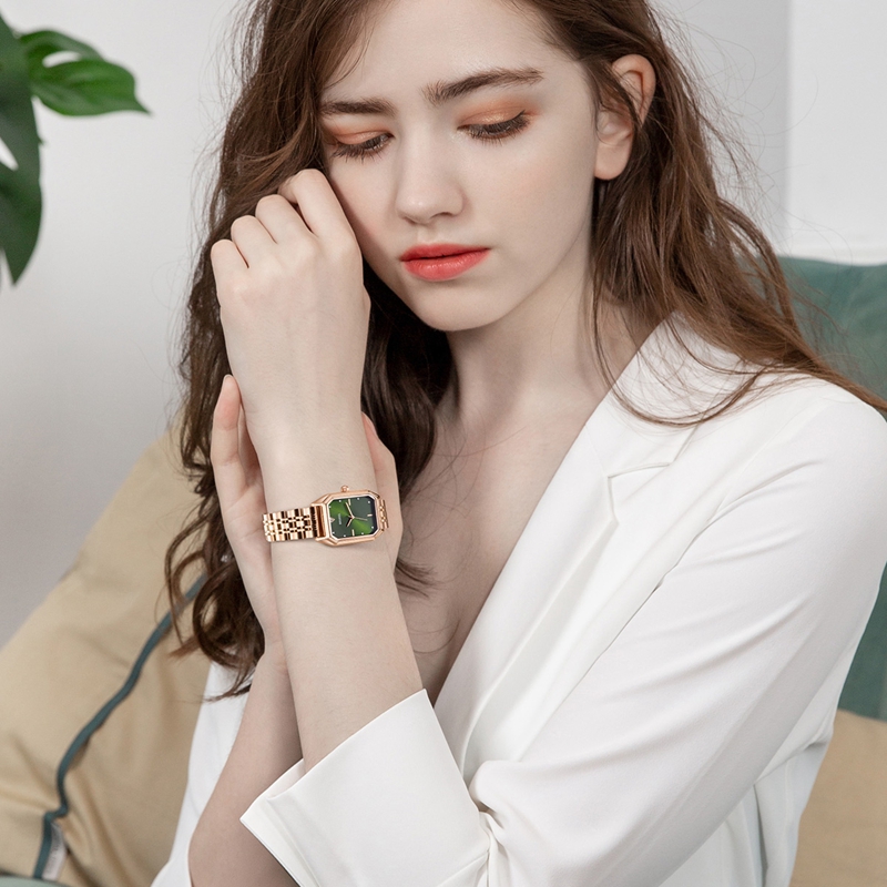 多功能石英表秒針不走怎么辦？