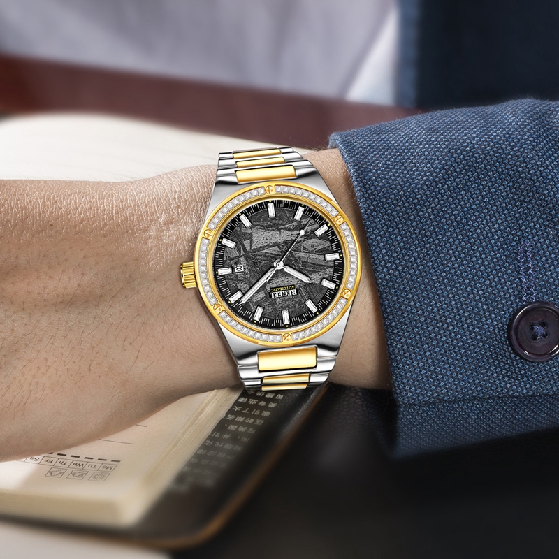 蕭邦限量版紅款手表有哪些款式價格多少錢