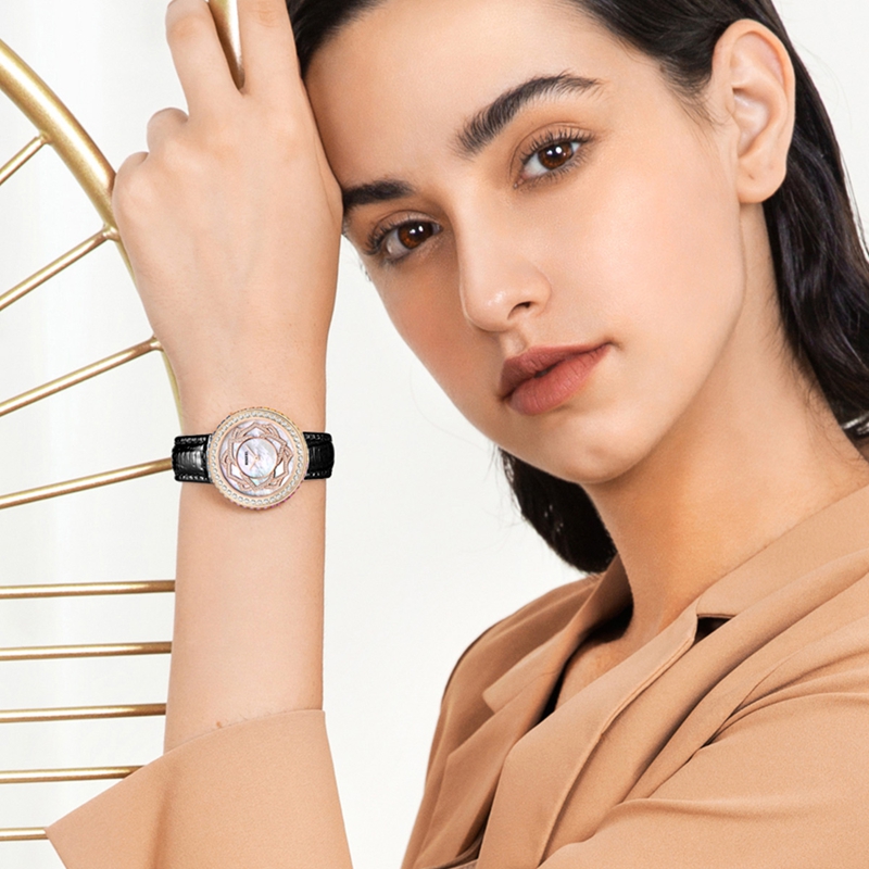 泰國品牌的手表價格,泰國15000元的浪琴手表在中國多少錢