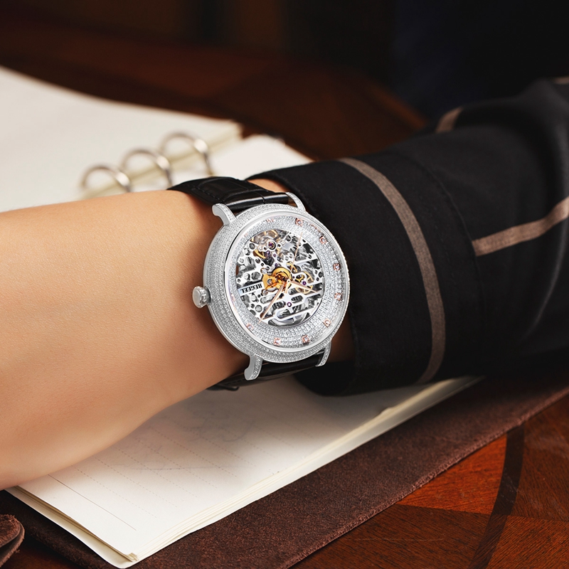 上海萬國手表保養服務中心,上海萬國手表哪里可以進行清洗保養