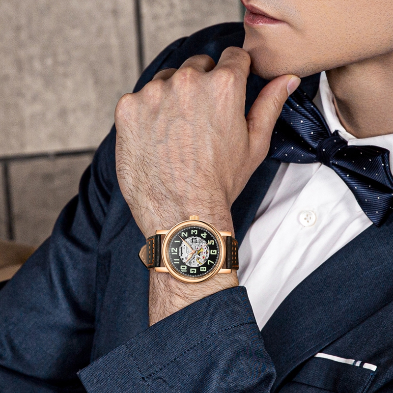 手表類豹子頭品牌形象,豹頭手表是什么牌子請看圖！