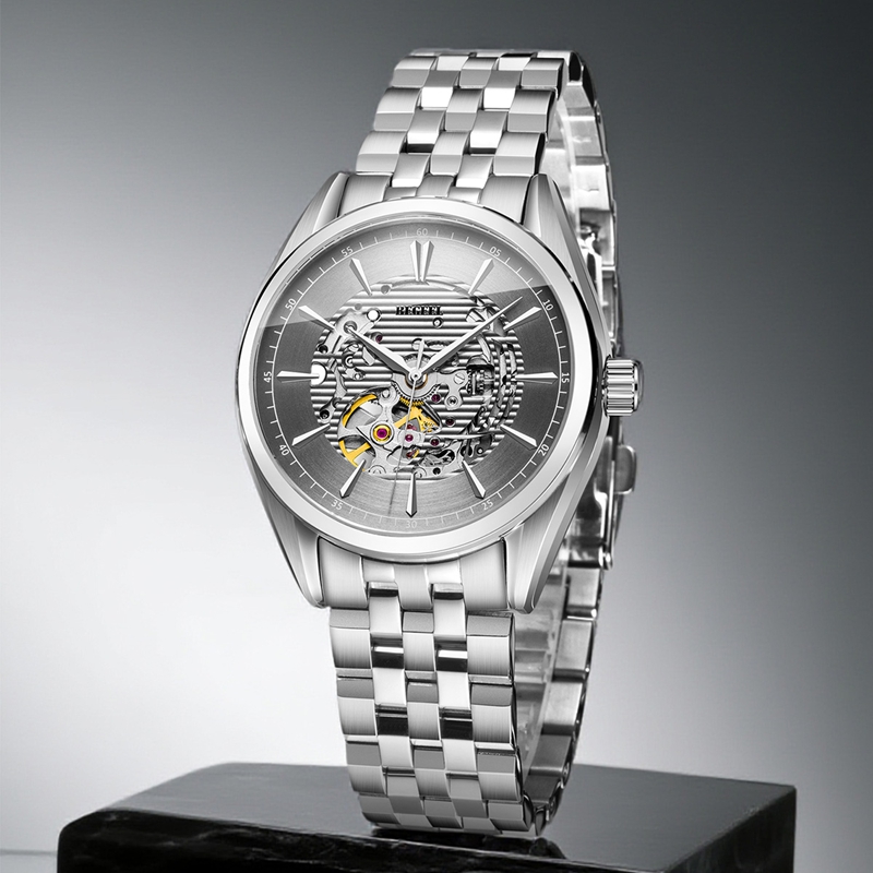 腕表的背透設計理念僅僅是為了好看？還有一些別的理由！